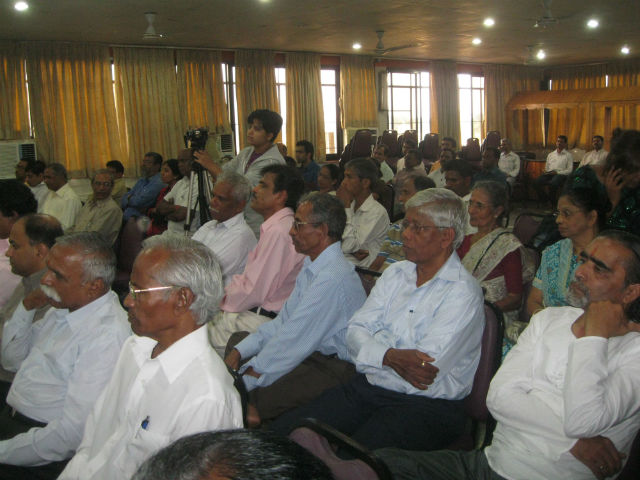 Advocates, Editors & other respectable citizens present for the seminar